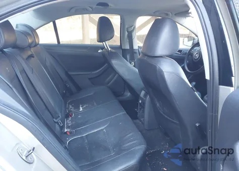 2014 Volkswagen Jetta 1.8T Se из США, поврежденный, VIN 3VWD17AJ7EM261058